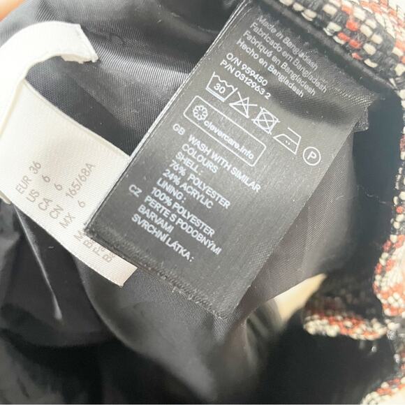 H&M Women 6 Mini Skirt Embroidered Boho - Picture 3 of 4